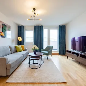  Apartament Modernes Stadtapartment Mit Terrasse Austria