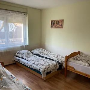  Apartament Red Locomotive Węgry