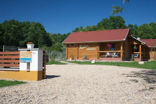 Relax Apartman Хайдусобосло Апартаменты